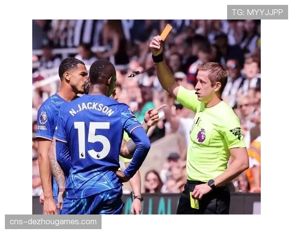 评论:英超争冠白热化,专家观点交锋——赛程与阵容深度孰轻孰重? 评论:英超争冠白热化,专家观点交锋——赛程与阵容深度孰轻孰重?